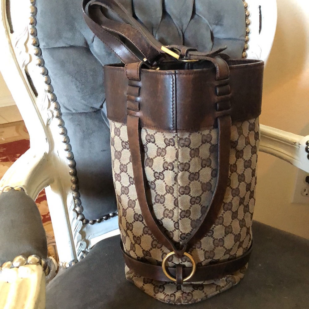 Gucci vintage bucket bag